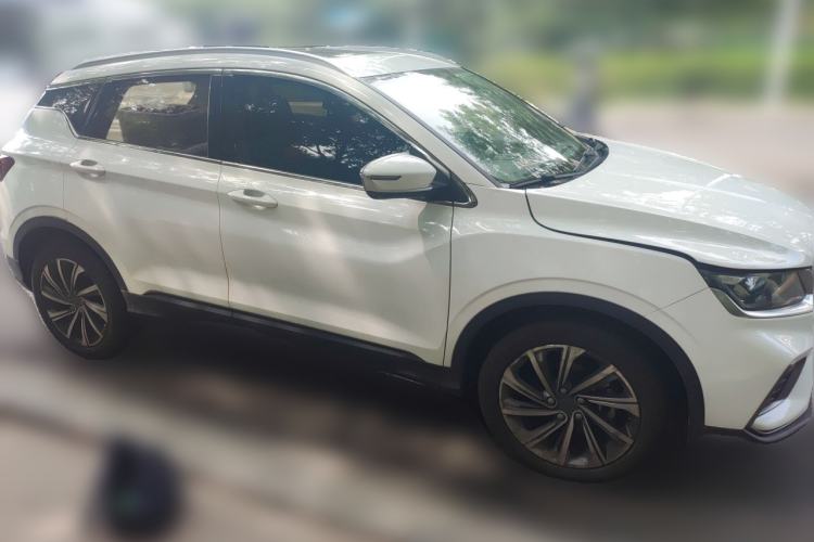Used Geely Auto Coolray 2019 260T DCT Explorer China VI Standard Front Right 45 Deg