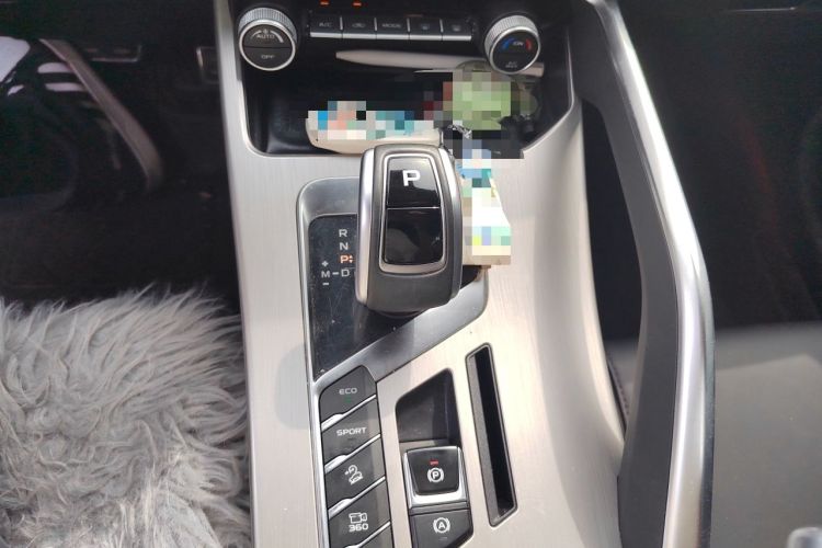 Used Geely Auto Coolray 2019 Sport Version 260T DCT Battle China VI Standard Gear Lever