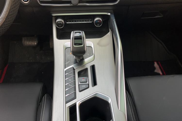 Used Geely Auto Coolray 2019 260T DCT Knight China VI Standard Gear Lever