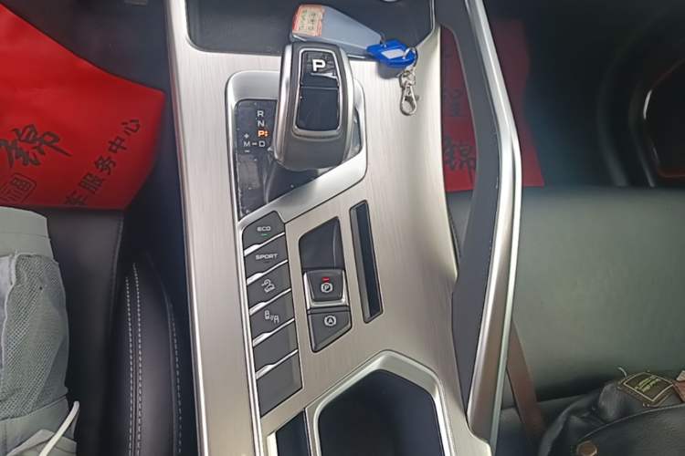 Used Geely Auto Coolray 2019 260T DCT Knight China VI Standard Gear Lever