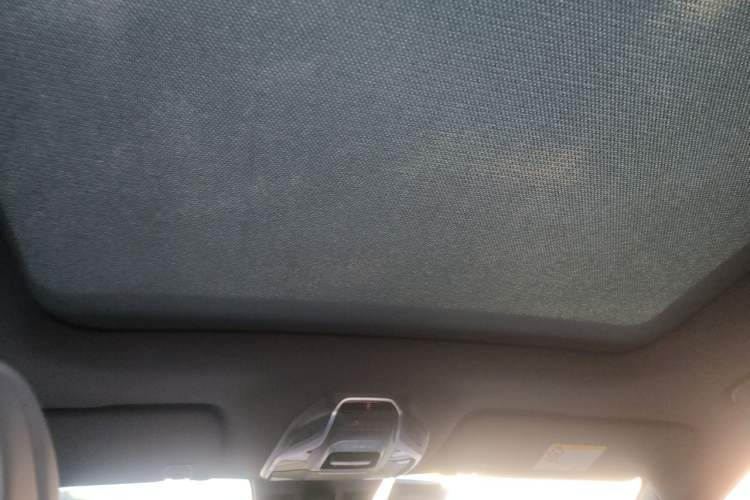 Used Geely Auto Coolray 2019 Sport Model 260T DCT Battle China V Standard Headliner