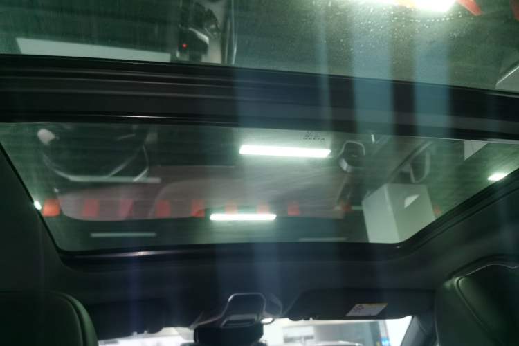 Used Geely Auto Coolray 2019 Sport Version 260T DCT Explorer China VI Standard Headliner