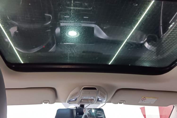 Used Geely Auto Coolray 2019 260T DCT Knight China V Standard Headliner