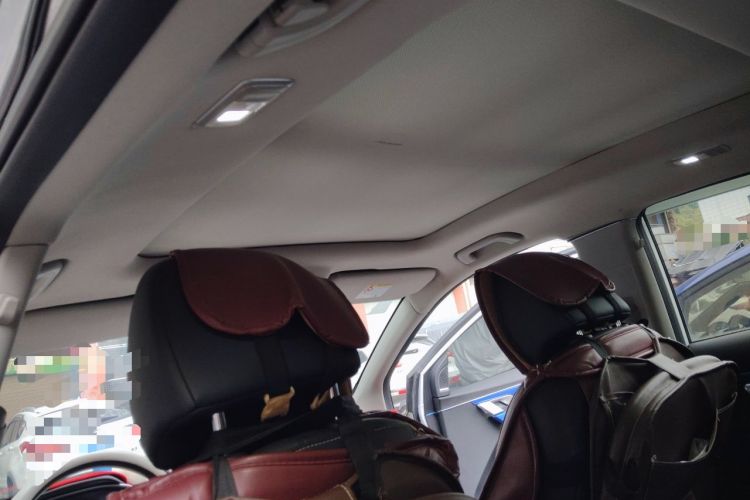 Used Geely Auto Coolray 2019 260T DCT Knight China VI Standard Headliner