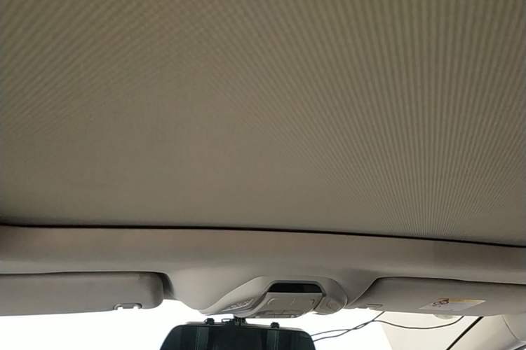 Used Geely Auto Coolray 2019 260T DCT Knight China VI Standard Headliner