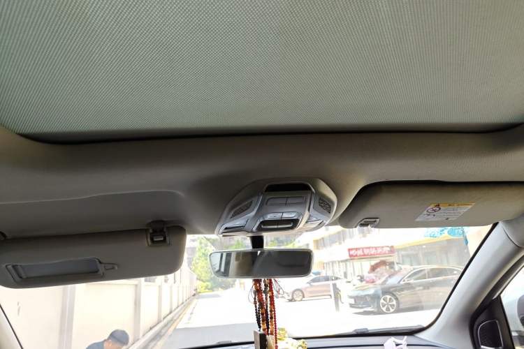 Used Geely Auto Coolray 2019 260T DCT Knight China V Standard Headliner