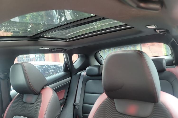 Used Geely Auto Coolray 2019 260T DCT Knight China VI Standard Headliner