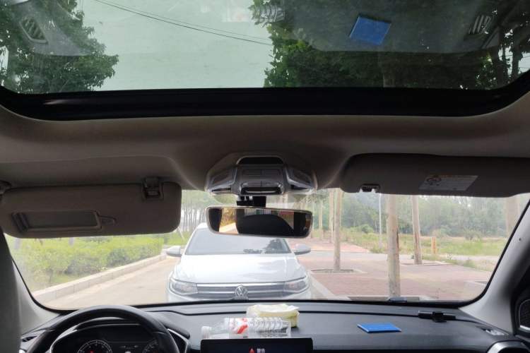 Used Geely Auto Coolray 2019 260T DCT Knight China V Standard Headliner