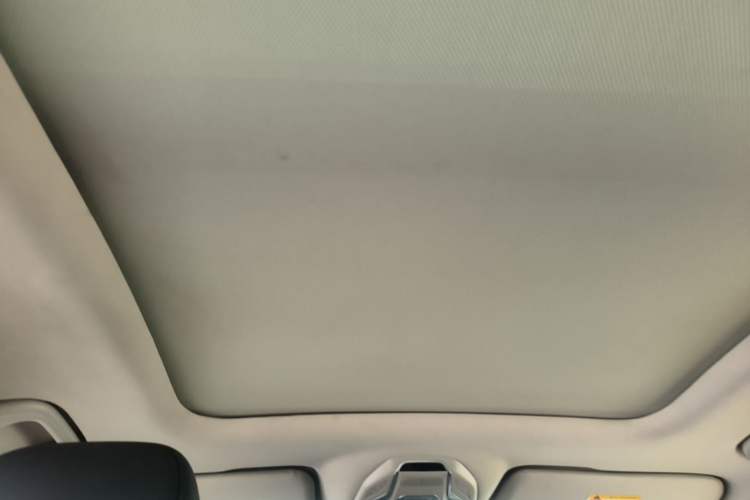 Used Geely Auto Coolray 2019 260T DCT Knight China VI Standard Headliner