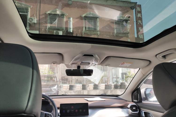Used Geely Auto Coolray 2019 260T DCT Explorer China V Standard Headliner