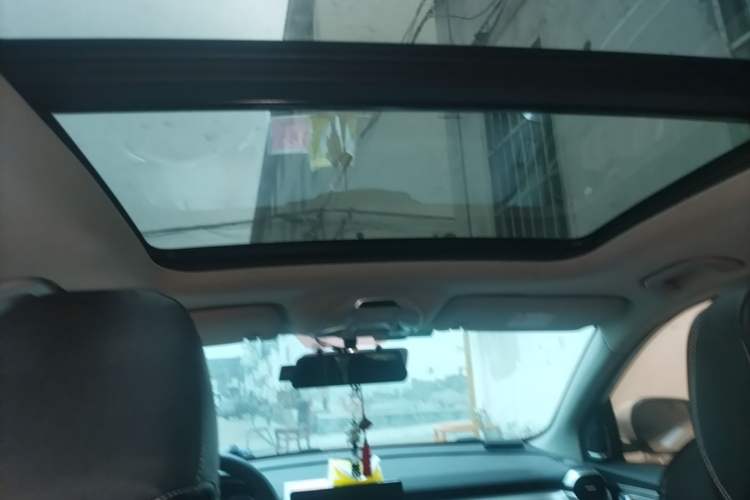 Used Geely Auto Coolray 2019 260T DCT Knight China VI Standard Headliner