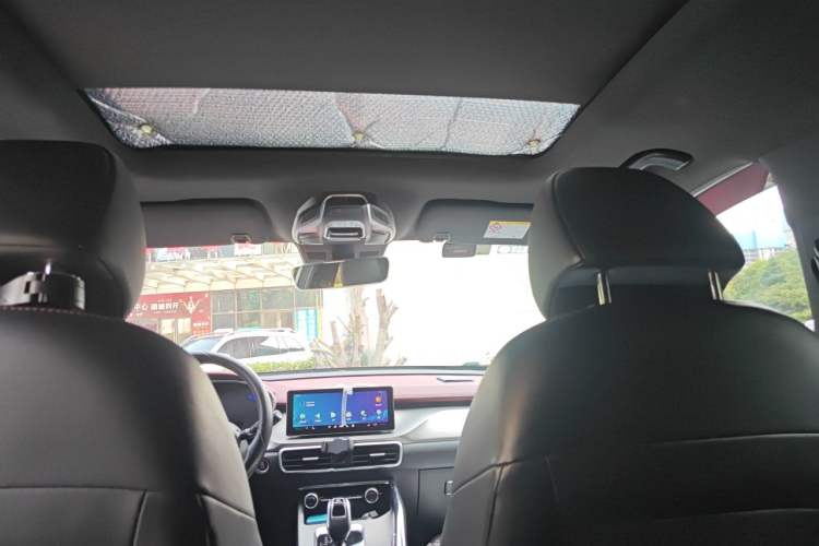 Used Geely Auto Coolray 2019 Sport Version 260T DCT Battle China VI Standard Headliner