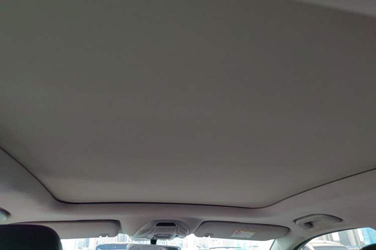 Used Geely Auto Coolray 2019 260T DCT Explorer China V Standard Headliner