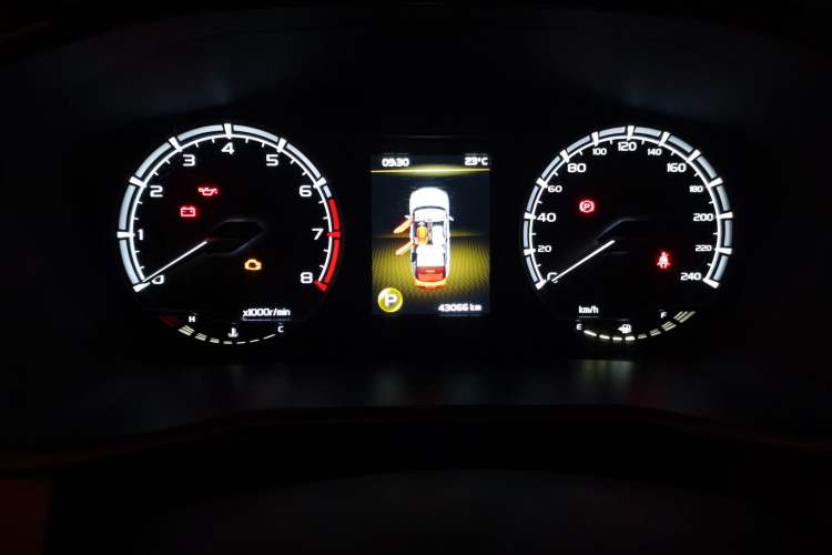 Used Geely Auto Coolray 2019 260T DCT Knight China V Standard Instrument Cluster