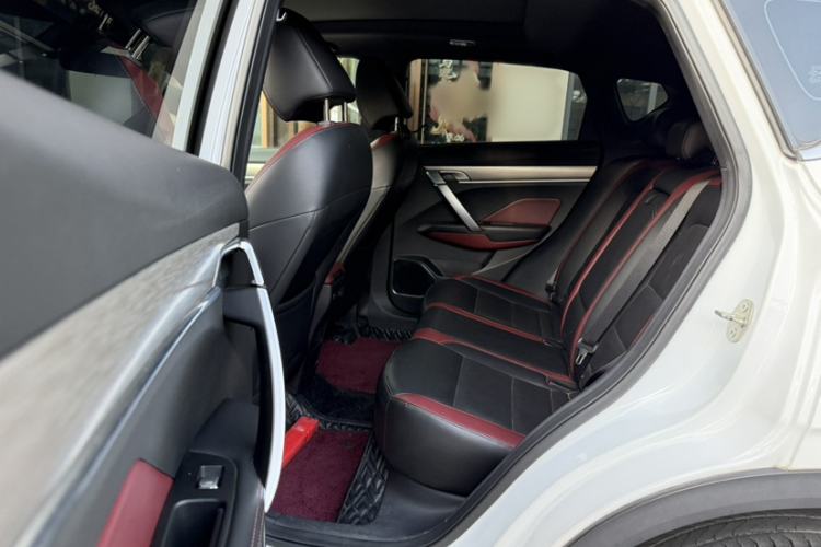 Used Geely Auto Coolray 2019 Sport Version 260T DCT Battle China VI Standard Interior 1