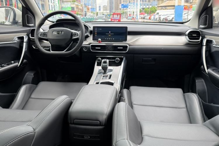 Used Geely Auto Coolray 2019 260T DCT Knight China VI Standard Interior 1