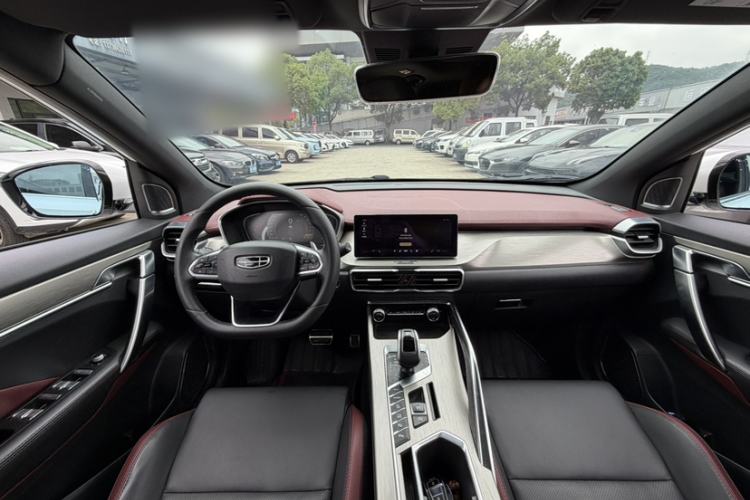 Used Geely Auto Coolray 2019 Sport Model 260T DCT Battle China V Standard Interior 1