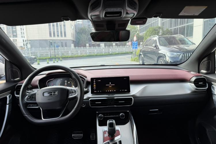 Used Geely Auto Coolray 2019 Sport Version 260T DCT Battle China VI Standard Interior 2