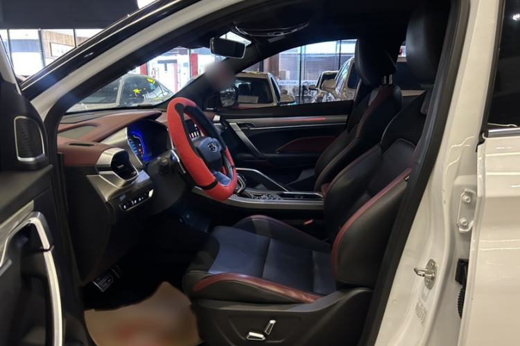 Used Geely Auto Coolray 2019 Sport Model 260T DCT Battle China V Standard Interior 2