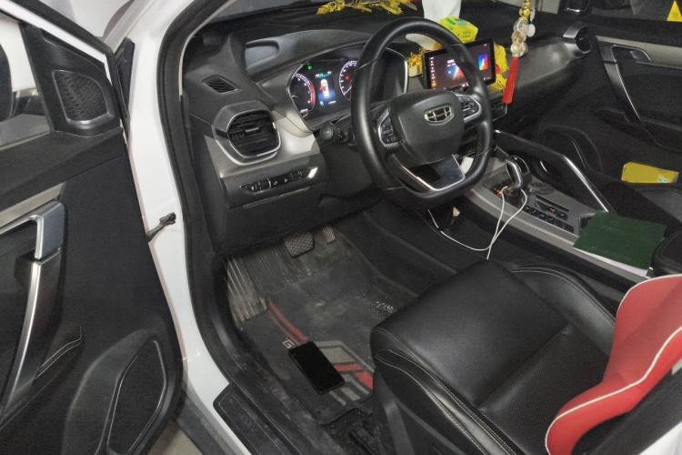 Used Geely Auto Coolray 2019 260T DCT Knight China VI Standard Interior 3