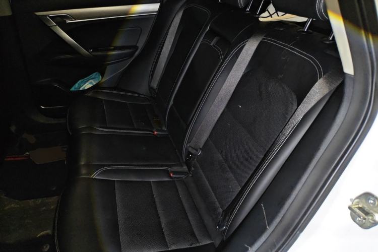 Used Geely Auto Coolray 2019 260T DCT Knight China V Standard Interior 4
