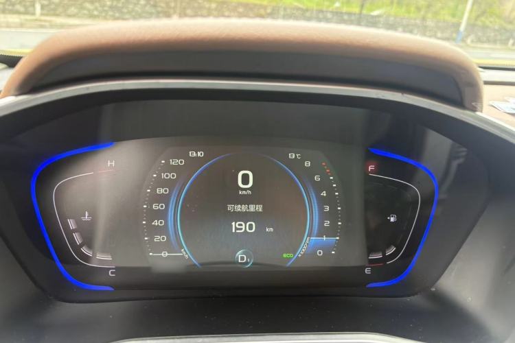 Used Geely Auto Coolray 2019 260T DCT Explorer China V Standard Interior 4