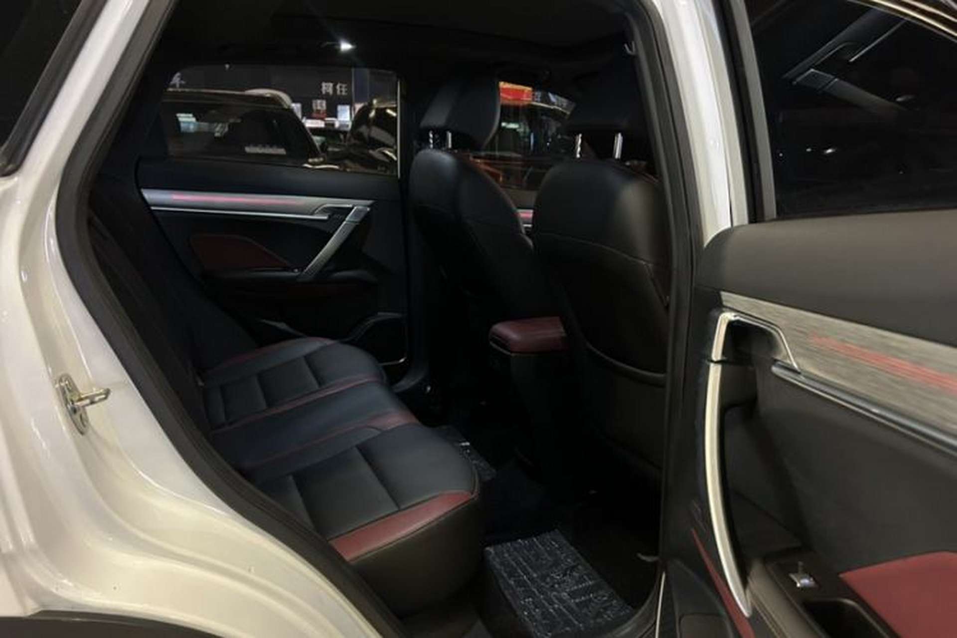 Used Geely Auto Coolray 2019 Sport Model 260T DCT Battle China V Standard Interior 5