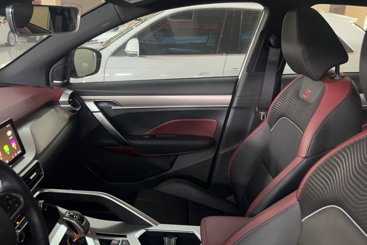 Used Geely Auto Coolray 2019 Sport Version 260T DCT Battle China VI Standard Interior 5