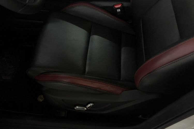 Used Geely Auto Coolray 2019 Sport Version 260T DCT Battle China VI Standard Interior 6