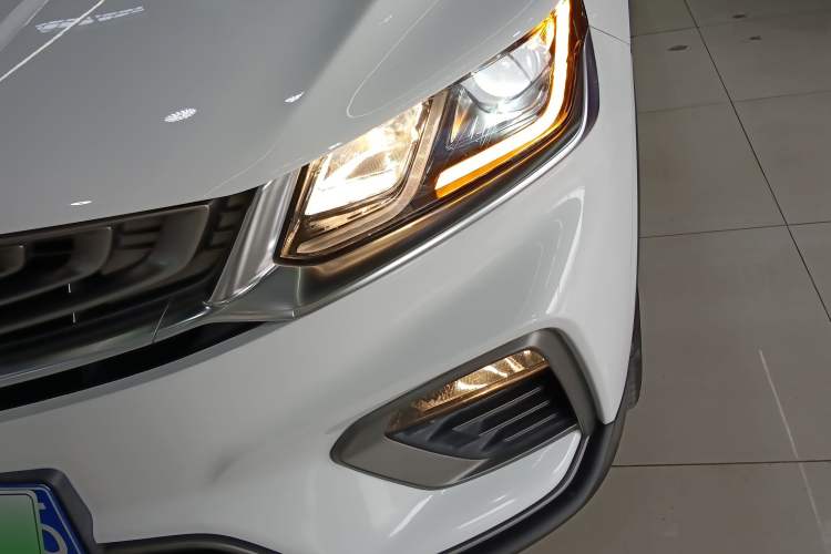Used Geely Auto Coolray 2019 260T DCT Knight China V Standard Left Front Headlight