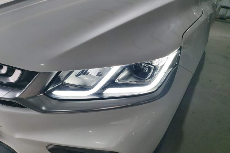 Used Geely Auto Coolray 2019 260T DCT Knight China VI Standard Left Front Headlight