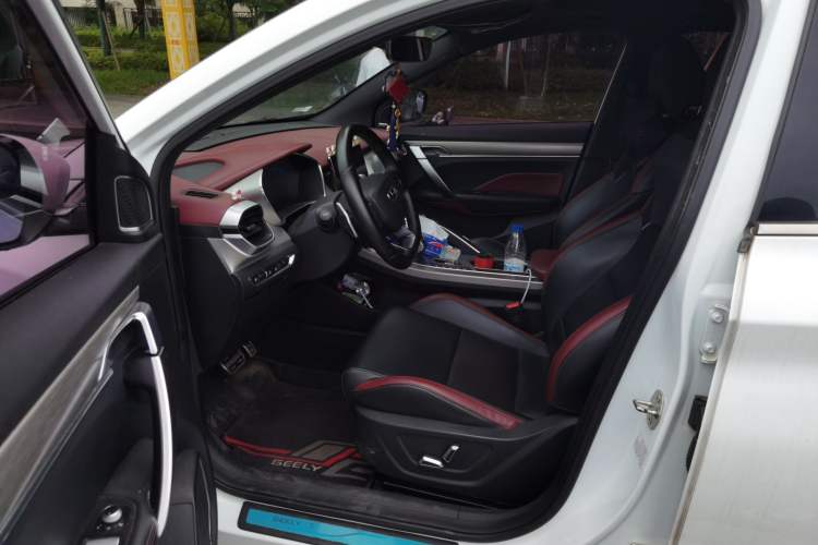 Used Geely Auto Coolray 2019 Sport Model 260T DCT Battle China V Standard Left Front Seat