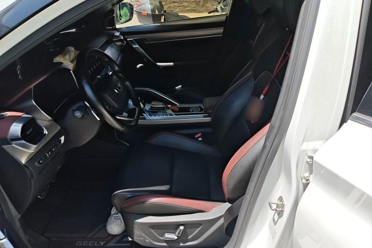 Used Geely Auto Coolray 2019 Sport Model 260T DCT Battle China V Standard Left Front Seat
