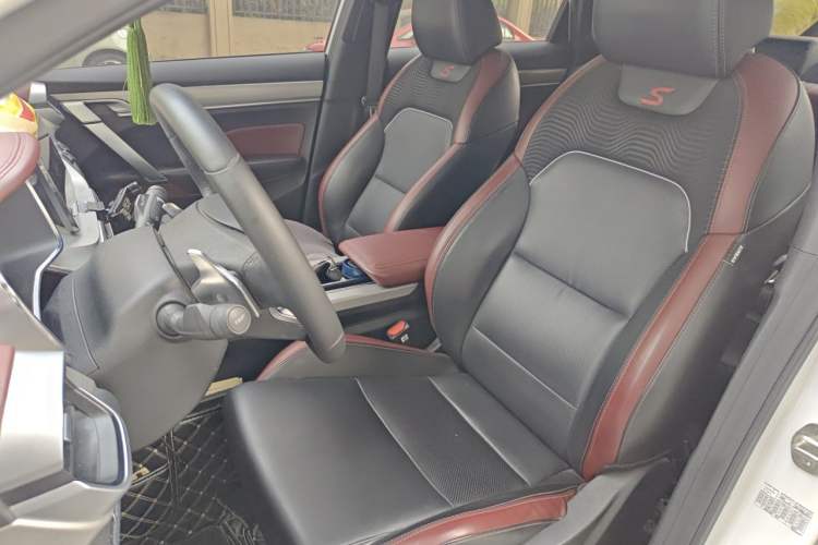 Used Geely Auto Coolray 2019 Sport Version 260T DCT Battle China VI Standard Left Front Seat