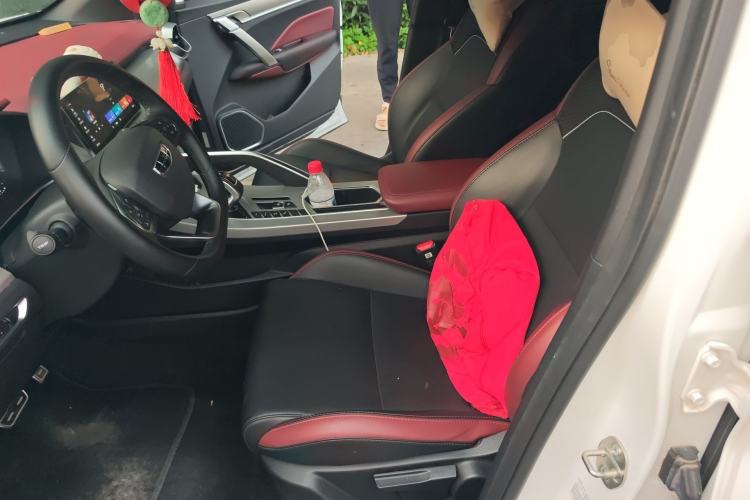 Used Geely Auto Coolray 2019 260T DCT Knight China VI Standard Left Front Seat