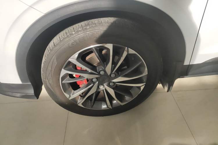 Used Geely Auto Coolray 2019 Sport Model 260T DCT Patrol China V Standard Left Front Wheel Hub