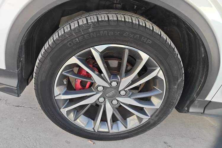 Used Geely Auto Coolray 2019 Sport Model 260T DCT Patrol China V Standard Left Front Wheel Hub