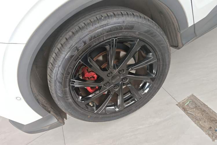Used Geely Auto Coolray 2019 Sport Version 260T DCT Battle China VI Standard Left Front Wheel Hub