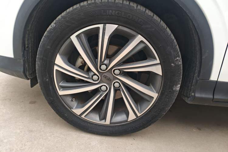 Used Geely Auto Coolray 2019 260T DCT Knight China V Standard Left Front Wheel Hub