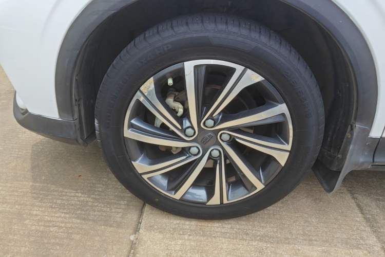Used Geely Auto Coolray 2019 260T DCT Knight China V Standard Left Front Wheel Hub