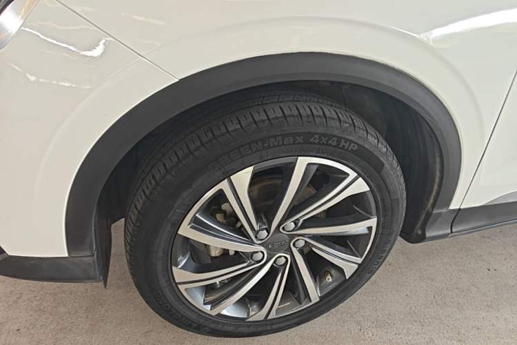 Used Geely Auto Coolray 2019 260T DCT Knight China VI Standard Left Front Wheel Hub