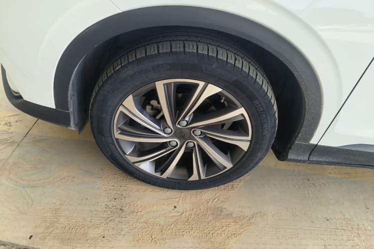 Used Geely Auto Coolray 2019 260T DCT Knight China VI Standard Left Front Wheel Hub