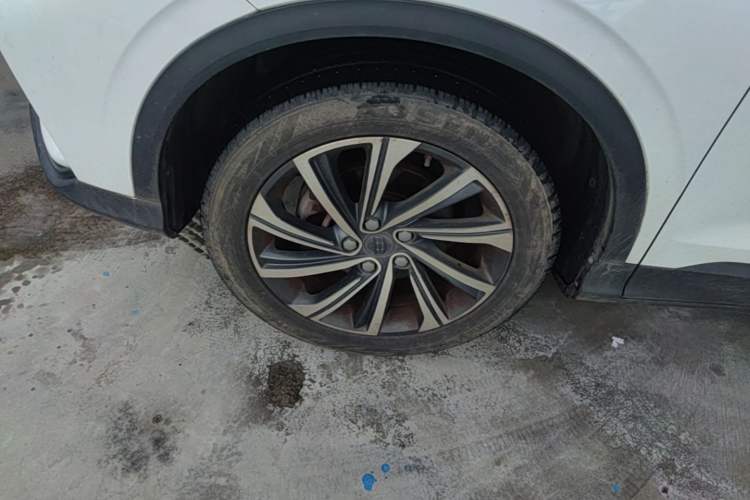 Used Geely Auto Coolray 2019 260T DCT Explorer China V Standard Left Front Wheel Hub