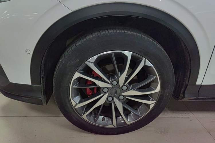 Used Geely Auto Coolray 2019 Sport Model 260T DCT Battle China V Standard Left Front Wheel Hub