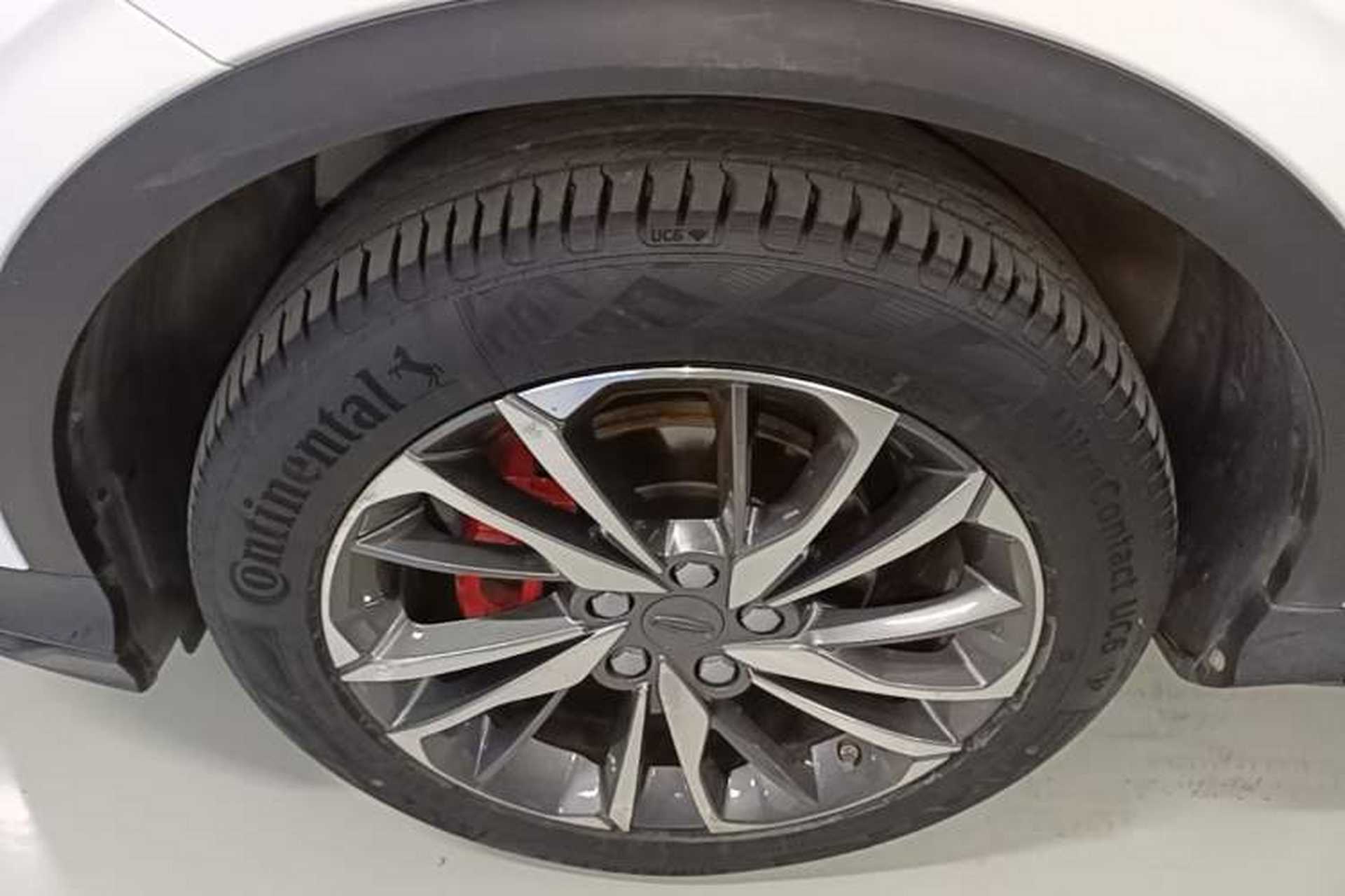 Used Geely Auto Coolray 2019 Sport Model 260T DCT Battle China V Standard Left Front Wheel Hub