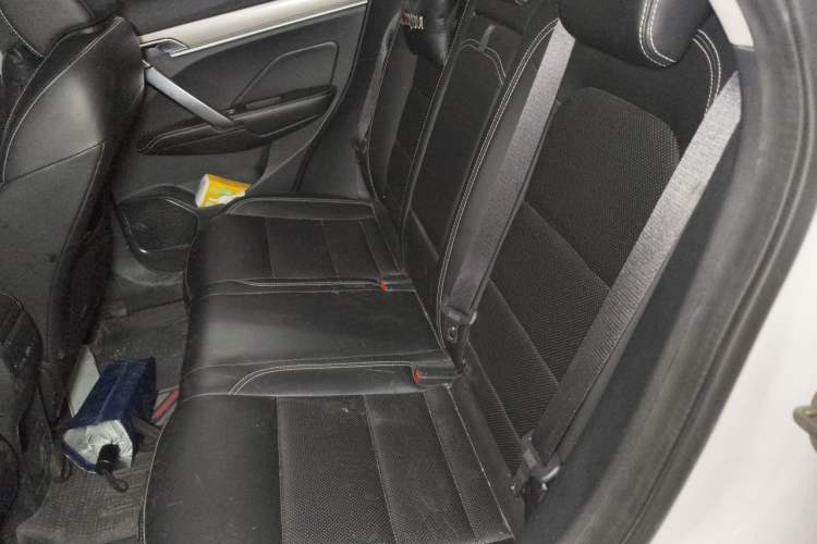 Used Geely Auto Coolray 2019 260T DCT Knight China VI Standard Left Rear Seat