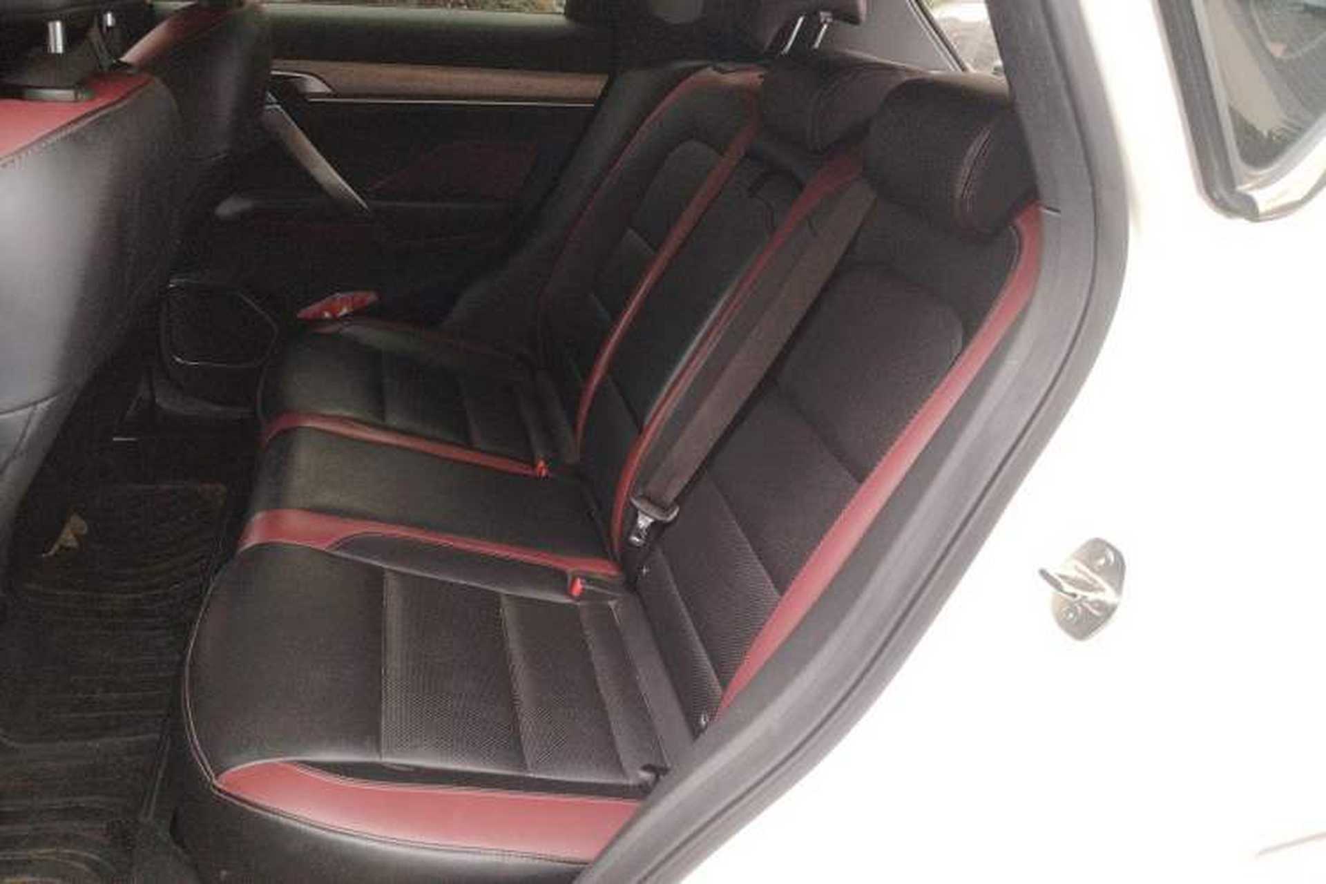 Used Geely Auto Coolray 2019 Sport Version 260T DCT Explorer China VI Standard Left Rear Seat