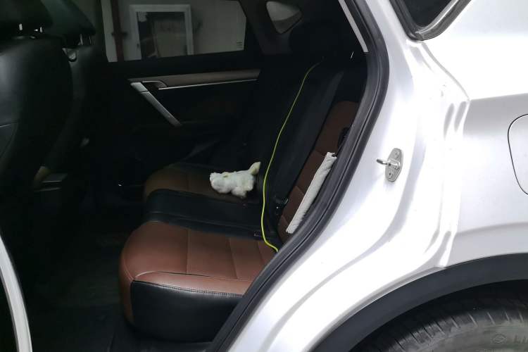 Used Geely Auto Coolray 2019 260T DCT Explorer China V Standard Left Rear Seat