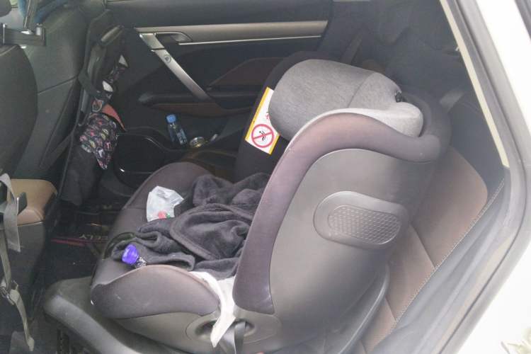 Used Geely Auto Coolray 2019 260T DCT Explorer China VI Standard Left Rear Seat