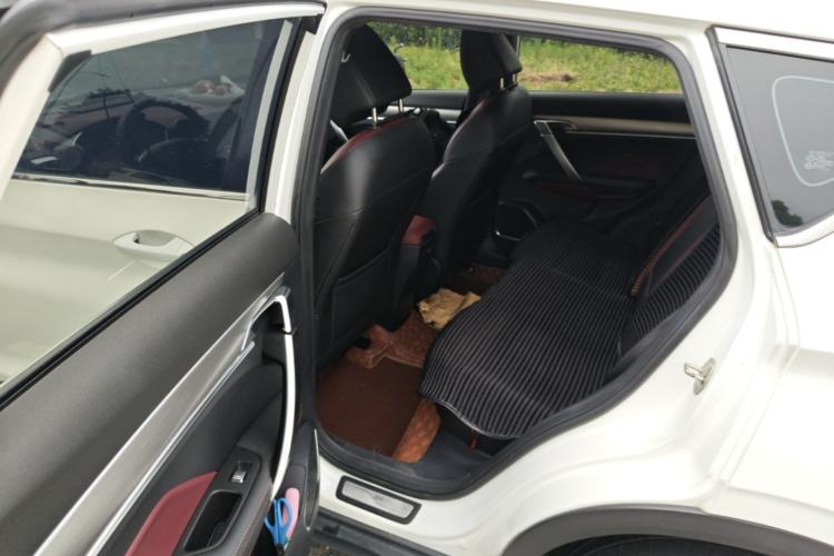 Used Geely Auto Coolray 2019 Sport Version 260T DCT Explorer China VI Standard Left Rear Seat